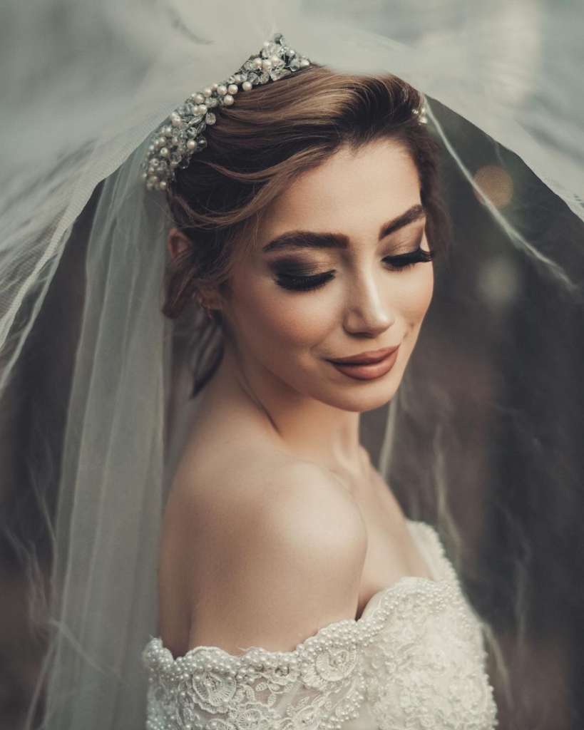 لباس عروس دکلته